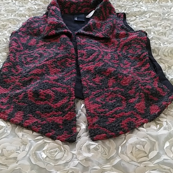 NEW Blackletter t-shirt vest - Picture 11 of 11